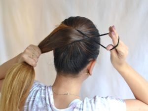 Cara Mengikat Rambut Yang Salah